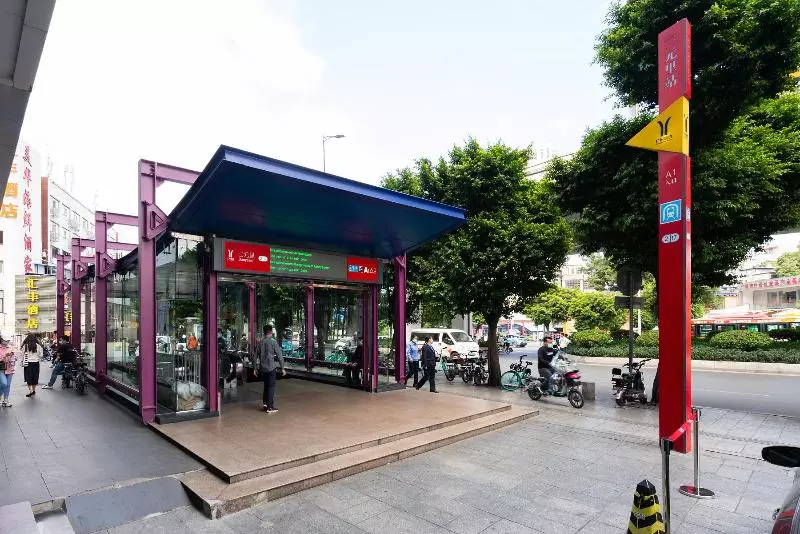 هتل Hanting Guangzhou Sanyuanli Metro Station