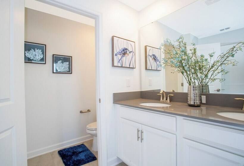 Gorgeous 4bd W/ Pool Close To Disney @ Storey Lake 4289