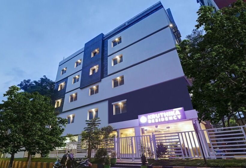 호텔 Treebo Kruthika Residency