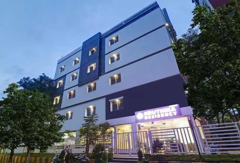 ホテル Treebo Kruthika Residency