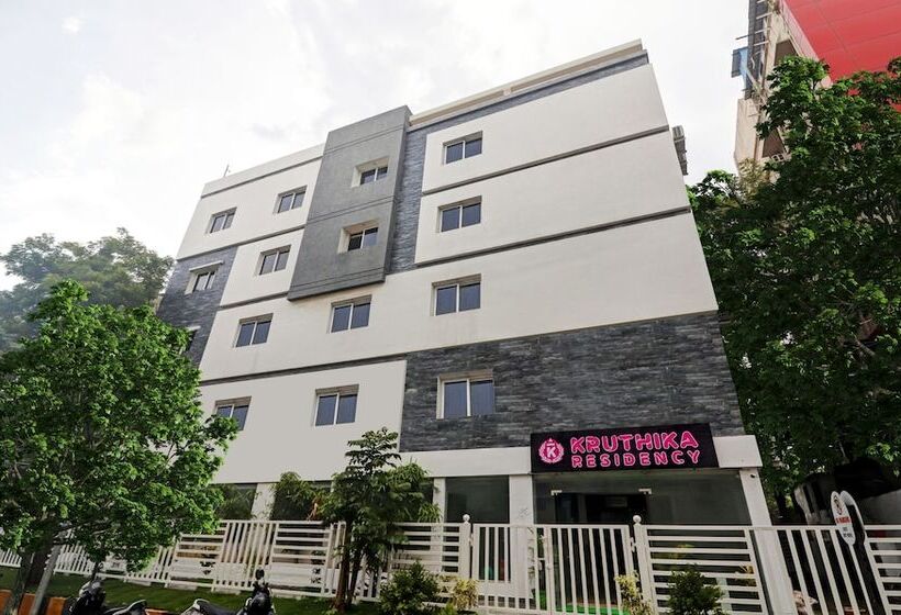 호텔 Treebo Kruthika Residency