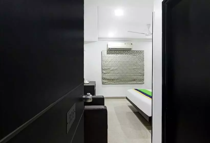 ホテル Treebo Kruthika Residency