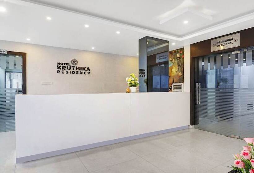 호텔 Treebo Kruthika Residency