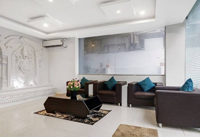 호텔 Treebo Kruthika Residency