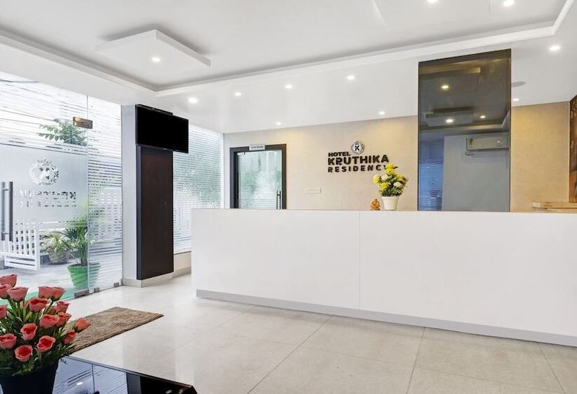 호텔 Treebo Kruthika Residency