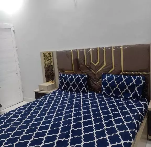 پانسیون Dubai Guest House Karachi