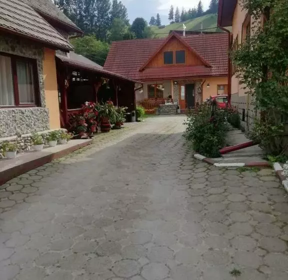 پانسیون Vila Ovi