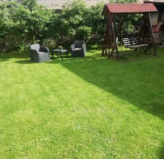 פנסיון Vila Ovi