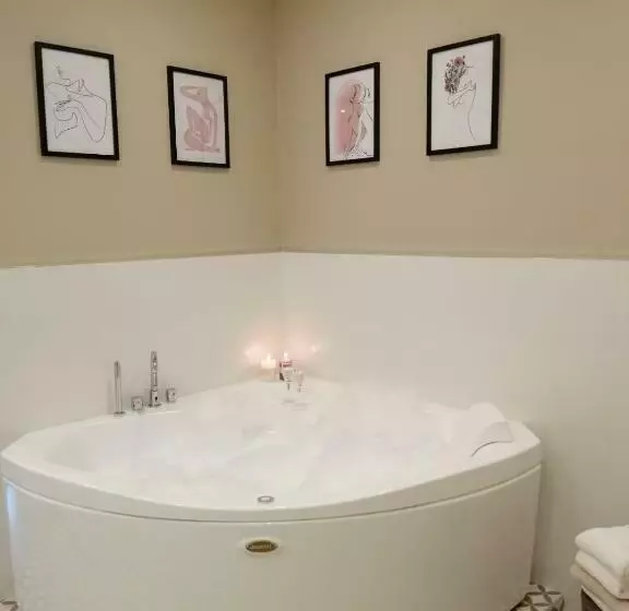 ベッドアンドブレックファースト Casa Vacanza “in Versi “