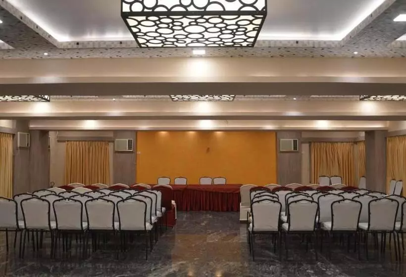 Hotelli Jeevan Sandhya