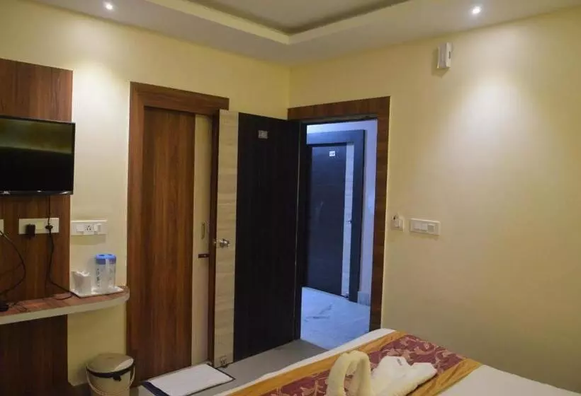 Hotelli Jeevan Sandhya