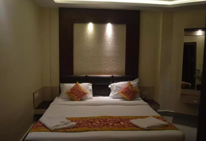 Hotelli Jeevan Sandhya