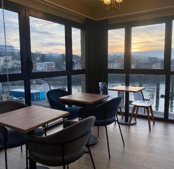 호텔 La Tour Aux Crabes Près De La Plage