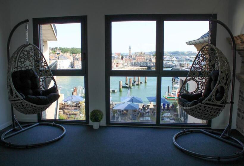 هتل La Tour Aux Crabes Près De La Plage