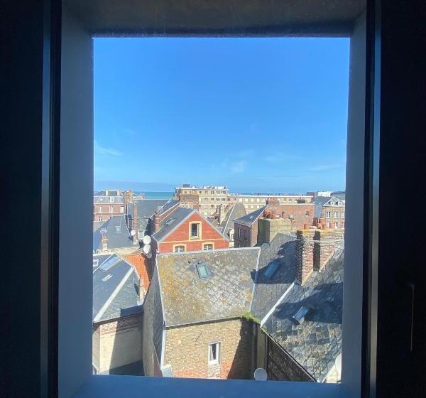 호텔 La Tour Aux Crabes Près De La Plage