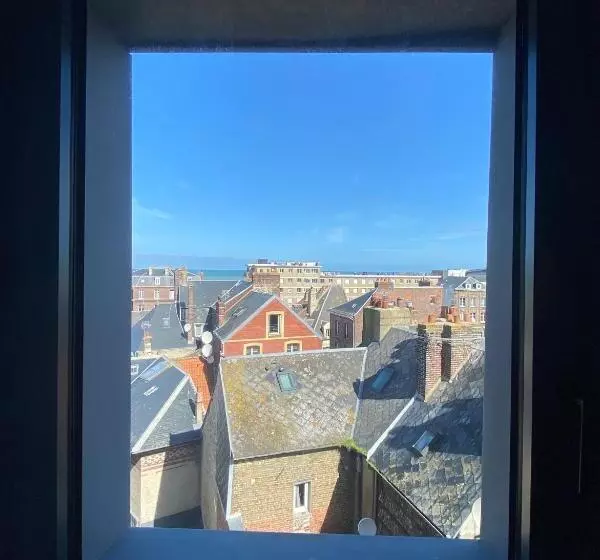 Hotelli La Tour Aux Crabes Près De La Plage