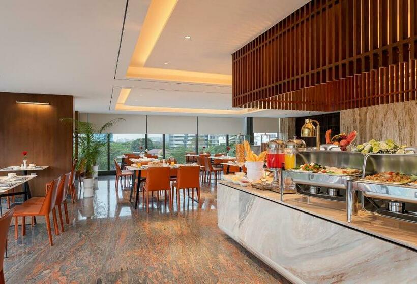 Sayarsan Hotel Yangon