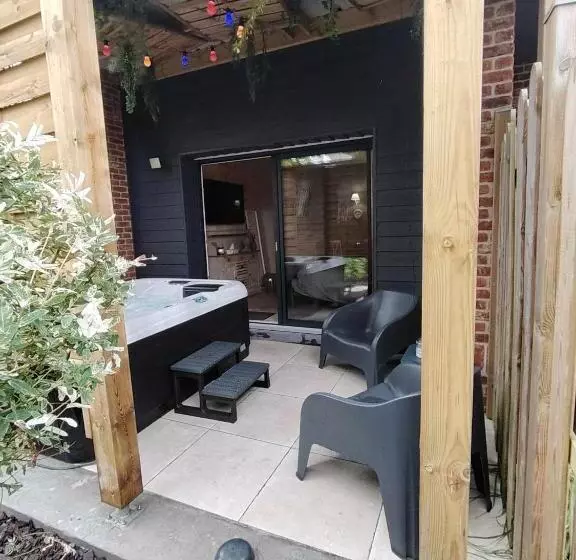 Majatalo Detente De La Lys