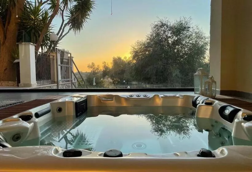 استراحتگاه Villa Aurora