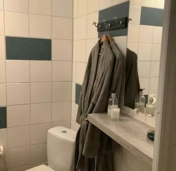 Aamiaismajoitus (B&B) No. 5 Plaisance