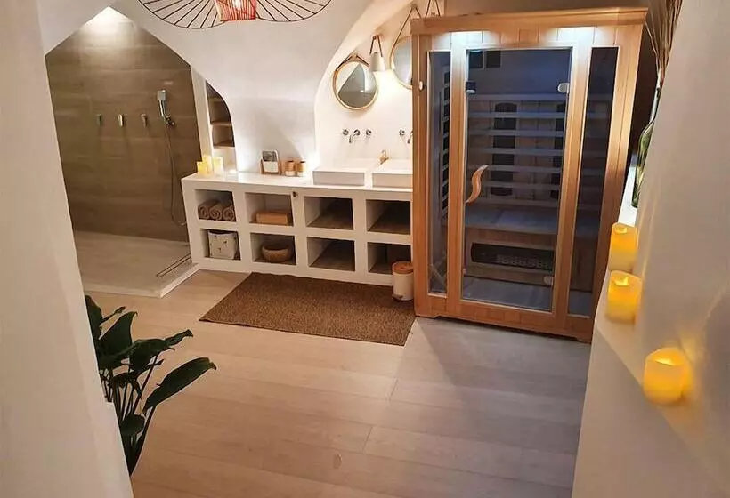 ベッドアンドブレックファースト Suite 6