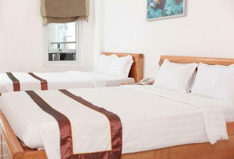 Hotel Caroline Beach Vung Tau