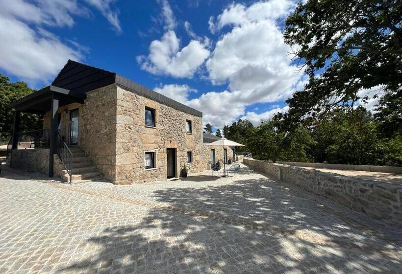 בית מלון כפרי Casa Dos Bernardos