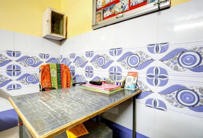 هاستل O Shri Durga