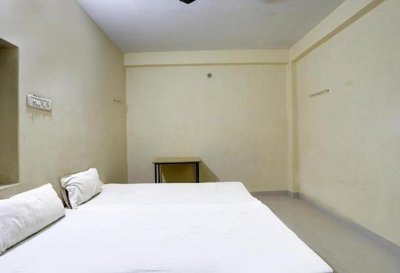 هاستل O Shri Durga