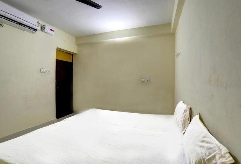 هاستل O Shri Durga