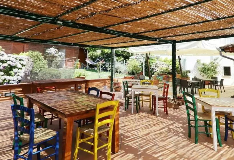 تختخواب و صبحانه Casa Rosaria