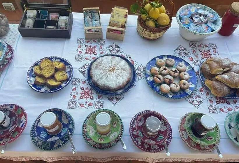 تختخواب و صبحانه Casa Rosaria