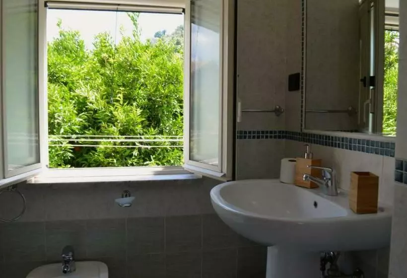 تختخواب و صبحانه Casa Rosaria