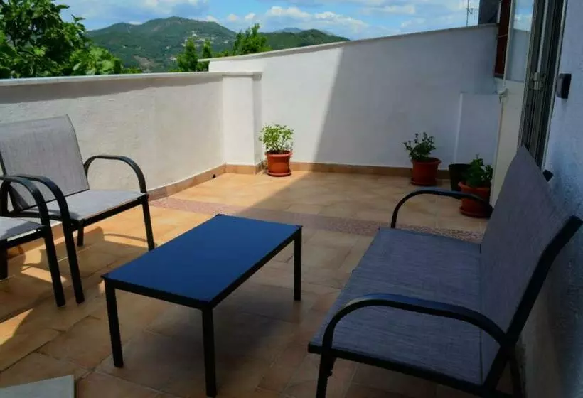 تختخواب و صبحانه Casa Rosaria