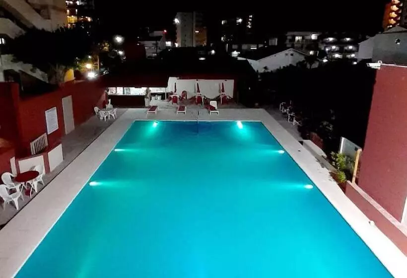 Hotelli Intersur Villa Gesell