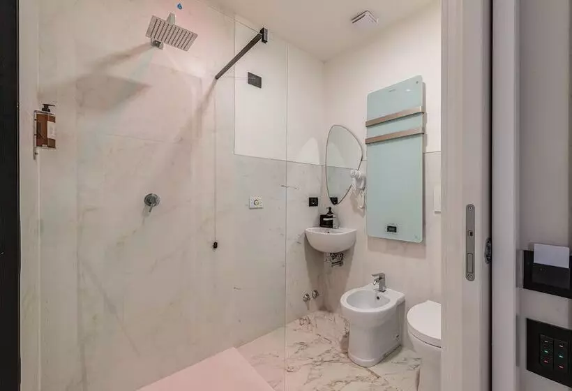 پانسیون 7heaven Pontevecchio Rooms