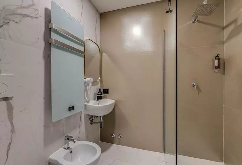 پانسیون 7heaven Pontevecchio Rooms