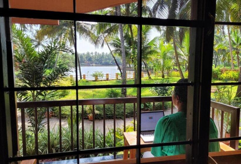 Pensjonat Shimmering View