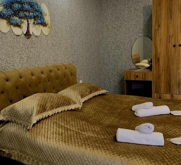 پانسیون White House In Borjomi