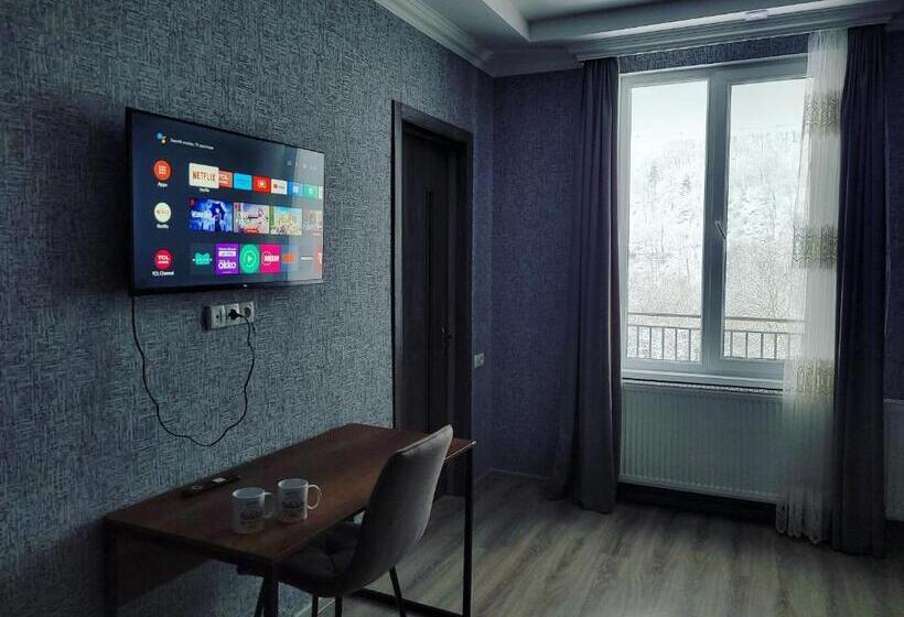 پانسیون White House In Borjomi