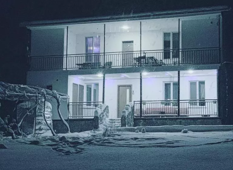 پانسیون White House In Borjomi