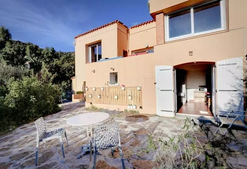 カプセルホテル La Farigoulette