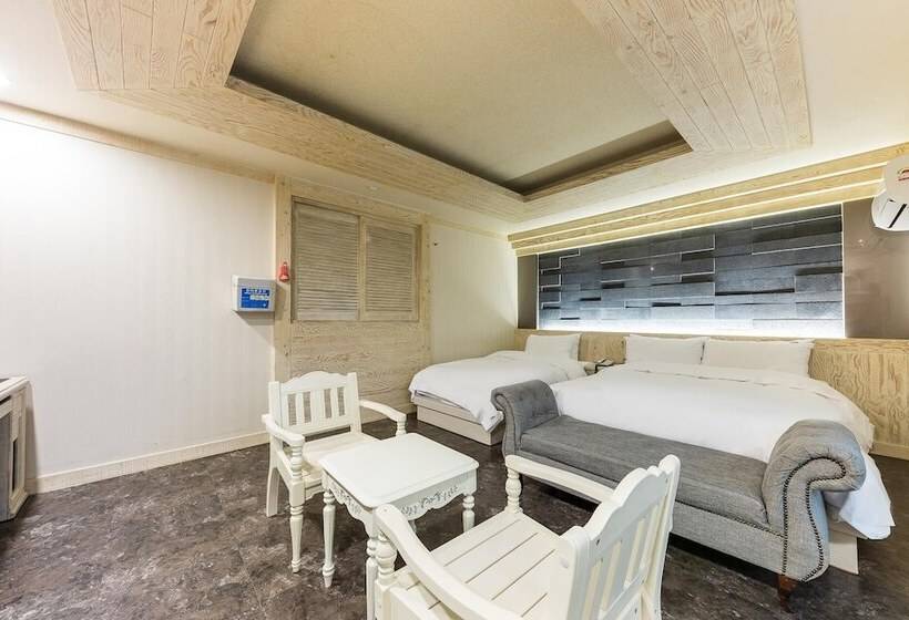 Motel Daejeon Yongjeon Bobos