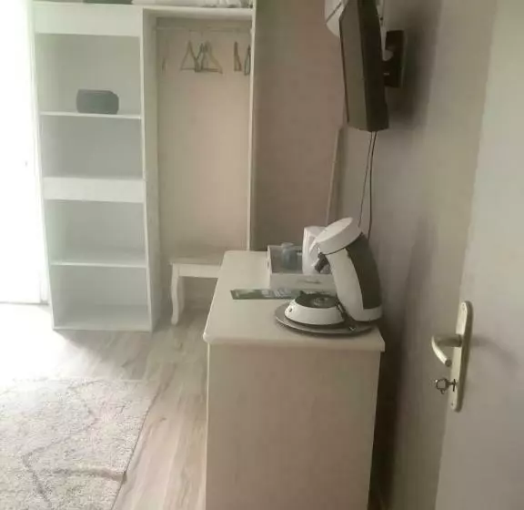 ペンション Chambre D Hôtes Indépendante Dans Village Médiéval