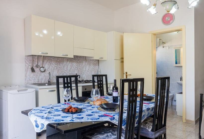 Air Conditioned Studio Near The Sea With Wi Fi Garden And Bike