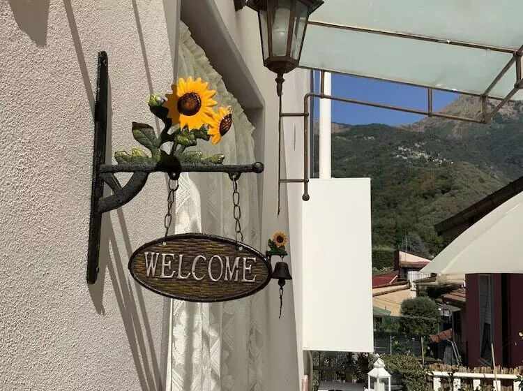 Casa La Wanda In Camaiore Toscana Terrazza