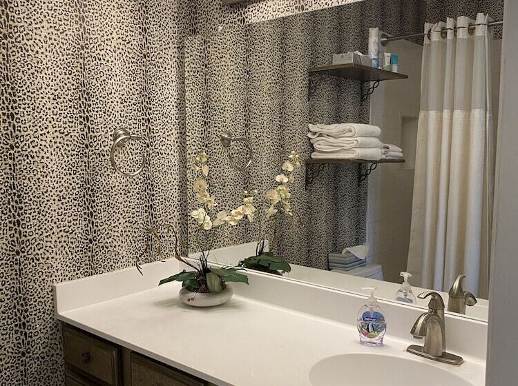 Houston Nrg Med Center Area 2b 2b All Inclusive