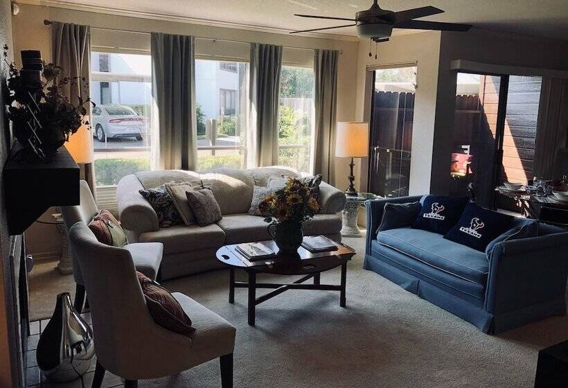 Houston Nrg Med Center Area 2b 2b All Inclusive