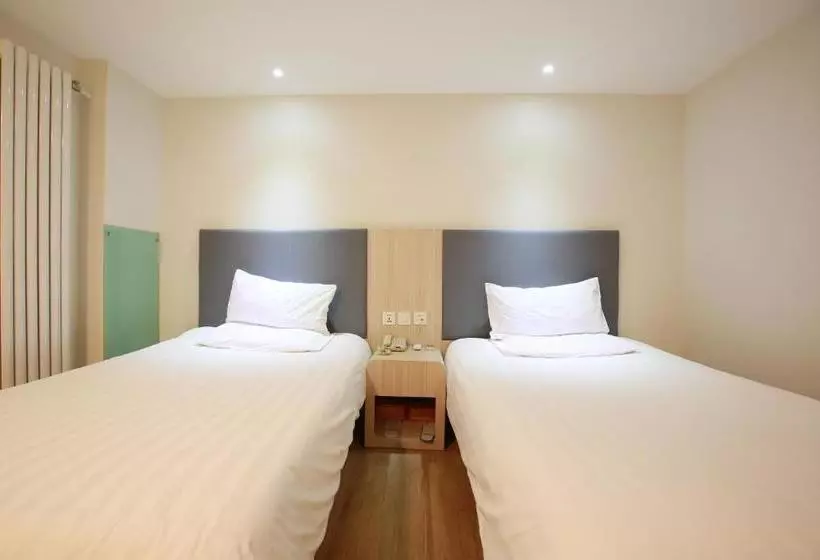 Отель Hanting Express Beijing Asian Games Village