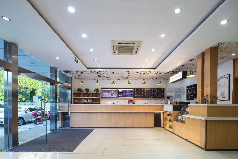 호텔 Hanting Express Nanjing Train Station